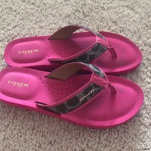 Coach flip flops